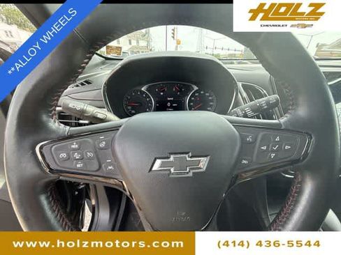 Certified 2022 Chevrolet Equinox RS w/ RS Leather Package AWD/4WD image 12