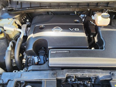 Used 2020 Nissan Murano Platinum w/ Cargo Package image 17