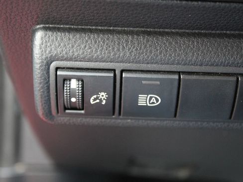 Used 2021 Toyota Corolla LE FWD image 25