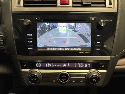 Used 2016 Subaru Outback 2.5i Limited AWD/4WD image 39