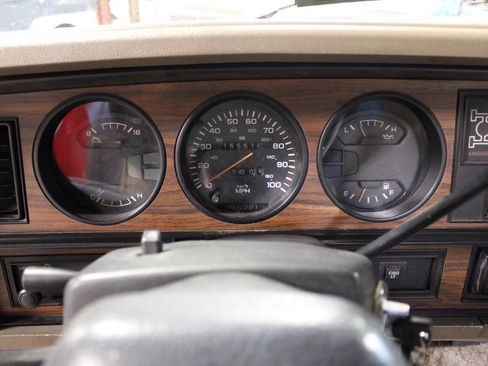 Used 1993 Dodge D/W Truck 250 image 34