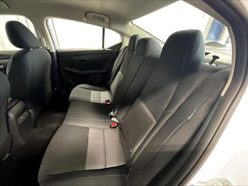 Certified 2025 Nissan Sentra SV image 15