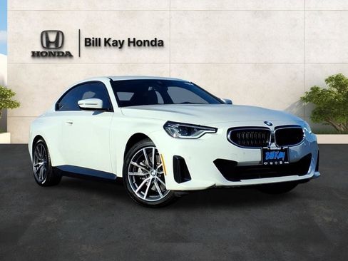 Used 2023 BMW 230i xDrive Coupe w/ Convenience Package image 5