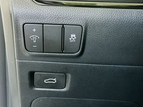 Used 2025 Kia K5 LXS image 17