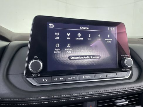 Used 2023 Nissan Rogue SV AWD/4WD image 15