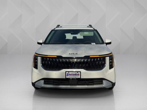 New 2026 Kia Carnival EX image 3