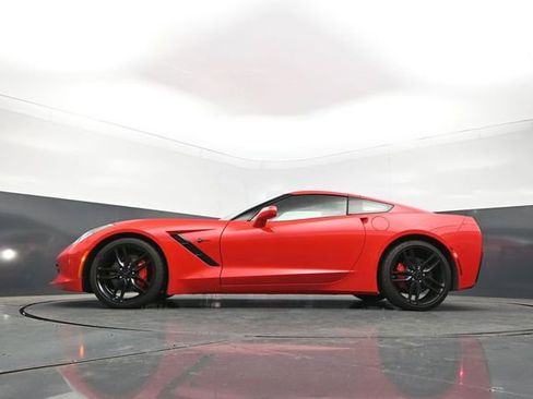 Used 2019 Chevrolet Corvette Stingray Coupe w/ 2LT Preferred Equipment Group RWD image 24