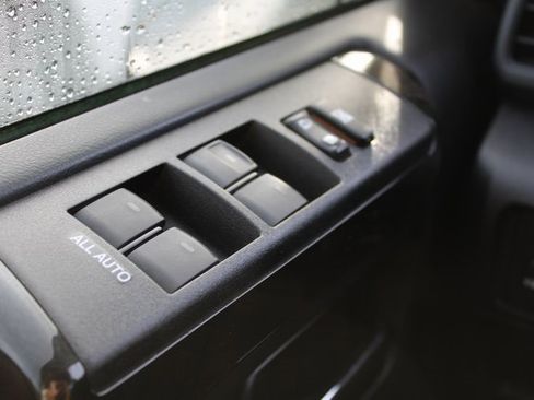 Used 2022 Toyota 4Runner TRD Off-Road Premium image 36