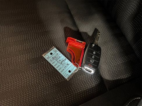 Certified 2020 Kia Sportage LX image 32
