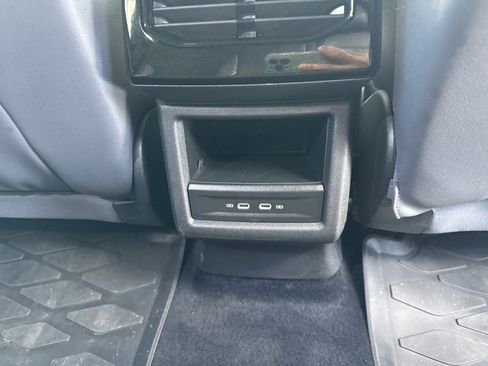 Used 2023 Volkswagen ID.4 Pro S image 15