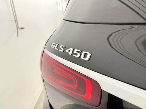 Used 2020 Mercedes-Benz GLS 450 4MATIC image 28