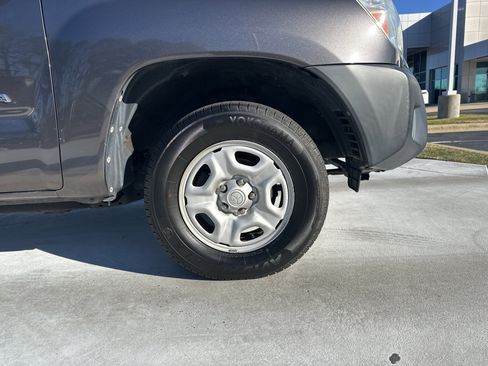 Used 2012 Toyota Tacoma image 13