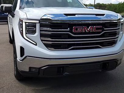 Used 2025 GMC Sierra 1500 SLT