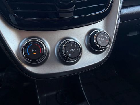 Used 2017 Chevrolet Spark LS image 21