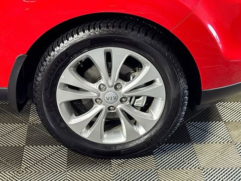 Used 2016 Kia Soul ! image 22