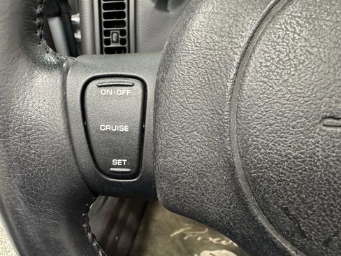 Used 2001 Chrysler Prowler image 12