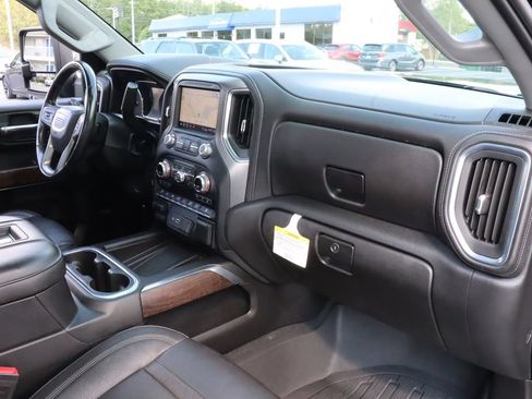 Used 2020 GMC Sierra 2500 Denali w/ Denali Ultimate Package AWD/4WD image 29