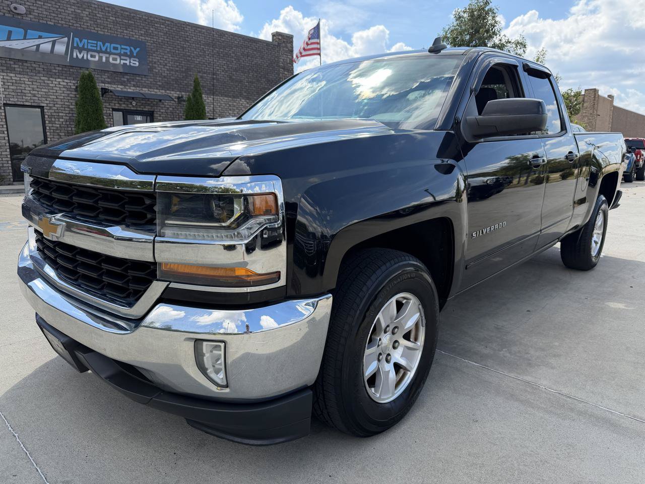 Used 2017 Chevrolet Silverado 1500 LT w/ All Star Edition RWD image 1