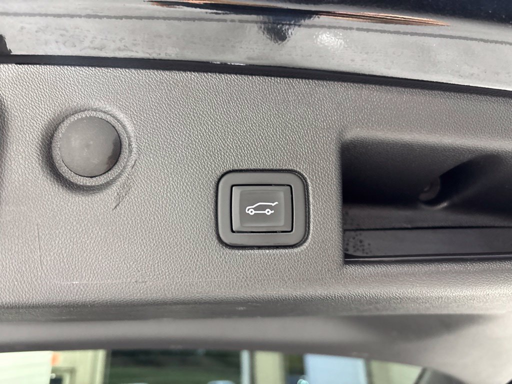 Used 2024 Chevrolet Equinox RS AWD/4WD image 43