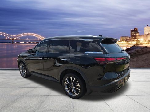 Used 2023 INFINITI QX60 Luxe w/ Cargo Package AWD/4WD image 3