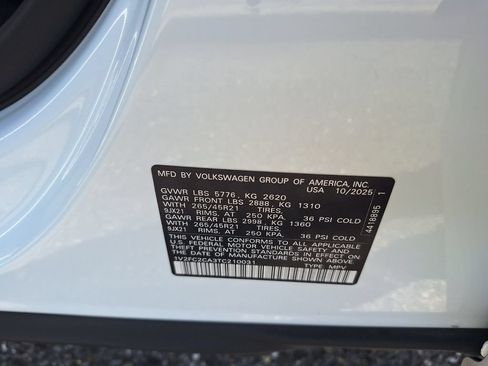Used 2026 Volkswagen Atlas Cross Sport SEL Premium R-Line AWD/4WD image 29