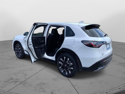 Certified 2026 Honda HR-V EX-L image 40
