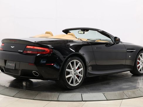 Used 2012 Aston Martin V8 Vantage V8 Convertible 2D image 57