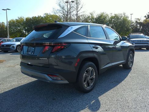 New 2026 Hyundai Tucson Blue SE image 7