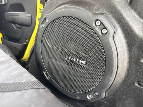 Used 2022 Jeep Wrangler Unlimited Sport AWD/4WD image 14