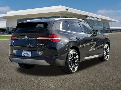 Used 2025 BMW X3 xDrive30i w/ Convenience Package image 10