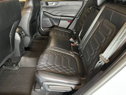 Used 2024 Ford Escape ST-Line Elite w/ Premium Technology Package AWD/4WD image 21