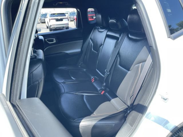 Used 2024 Jeep Compass Latitude AWD/4WD image 23