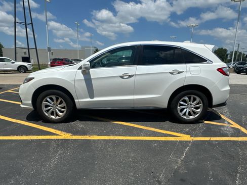 Used 2018 Acura RDX AWD image 2