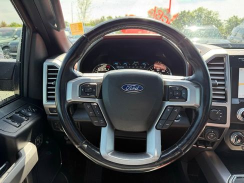 Used 2019 Ford F150 Platinum w/ Equipment Group 701A Luxury AWD/4WD image 13