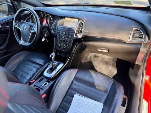 Used 2018 Buick Cascada Sport Touring w/ Dark Effects Package FWD image 20