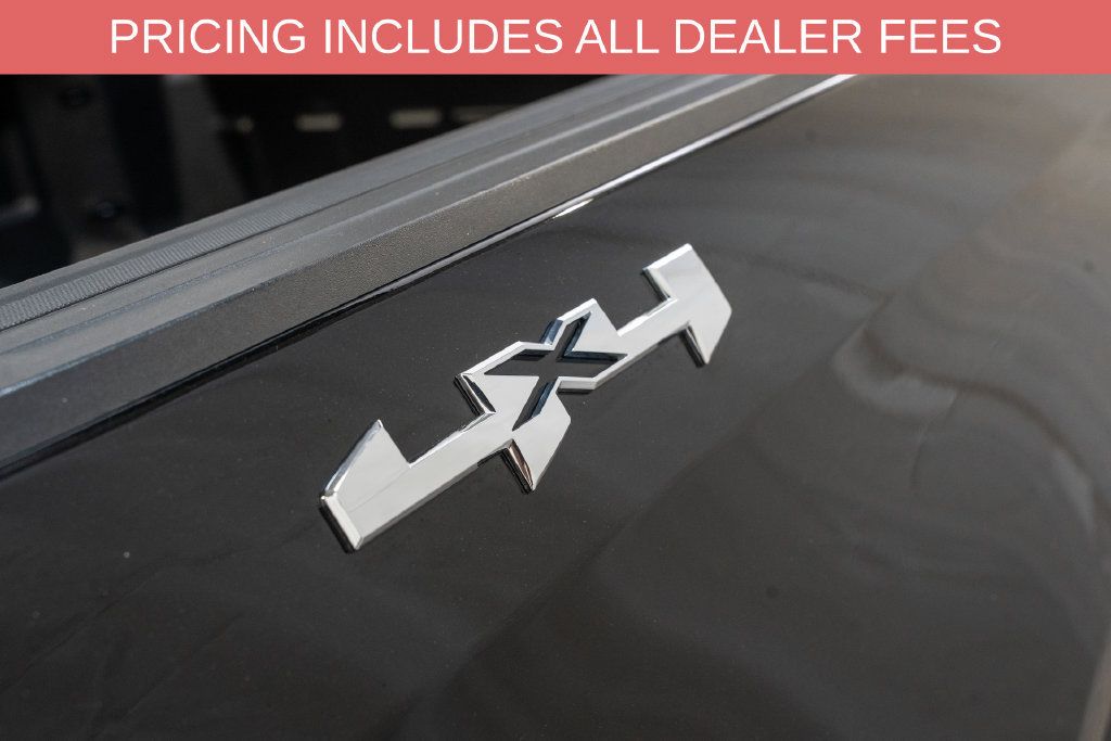 Used 2024 GMC Sierra 1500 SLT AWD/4WD image 6