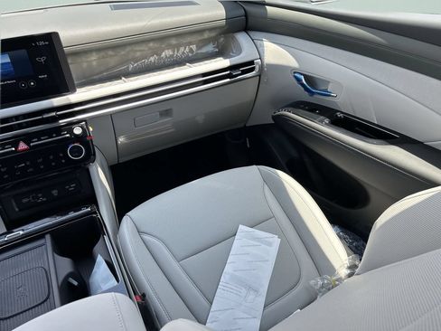 New 2026 Hyundai Tucson Limited AWD/4WD image 21