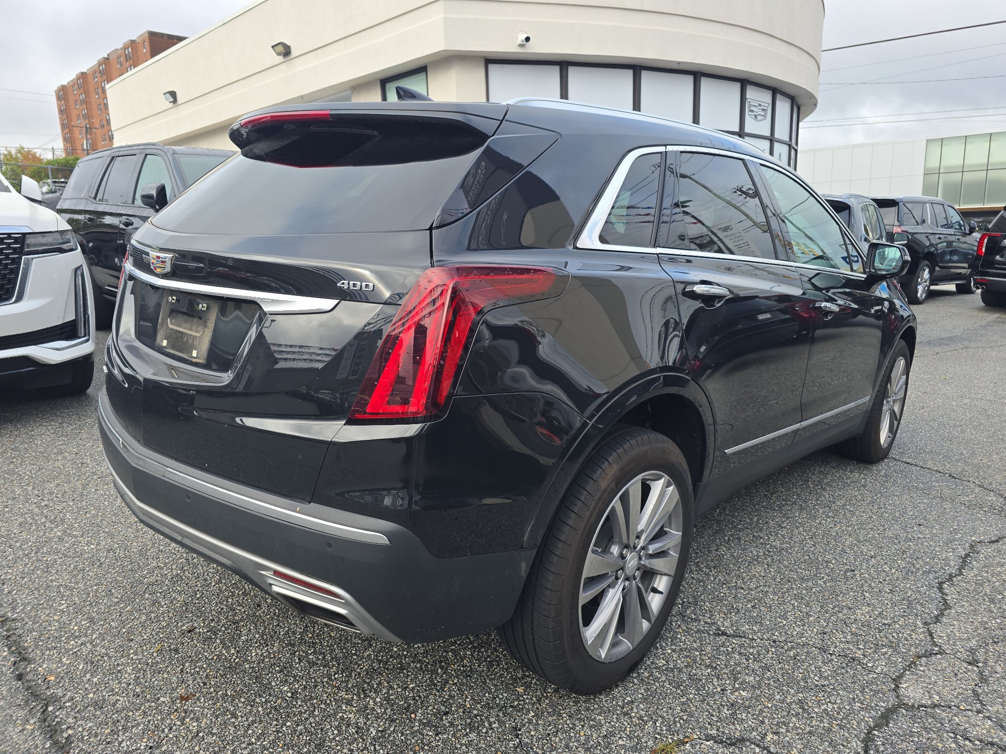 Used 2024 Cadillac XT5 Premium Luxury AWD/4WD image 4