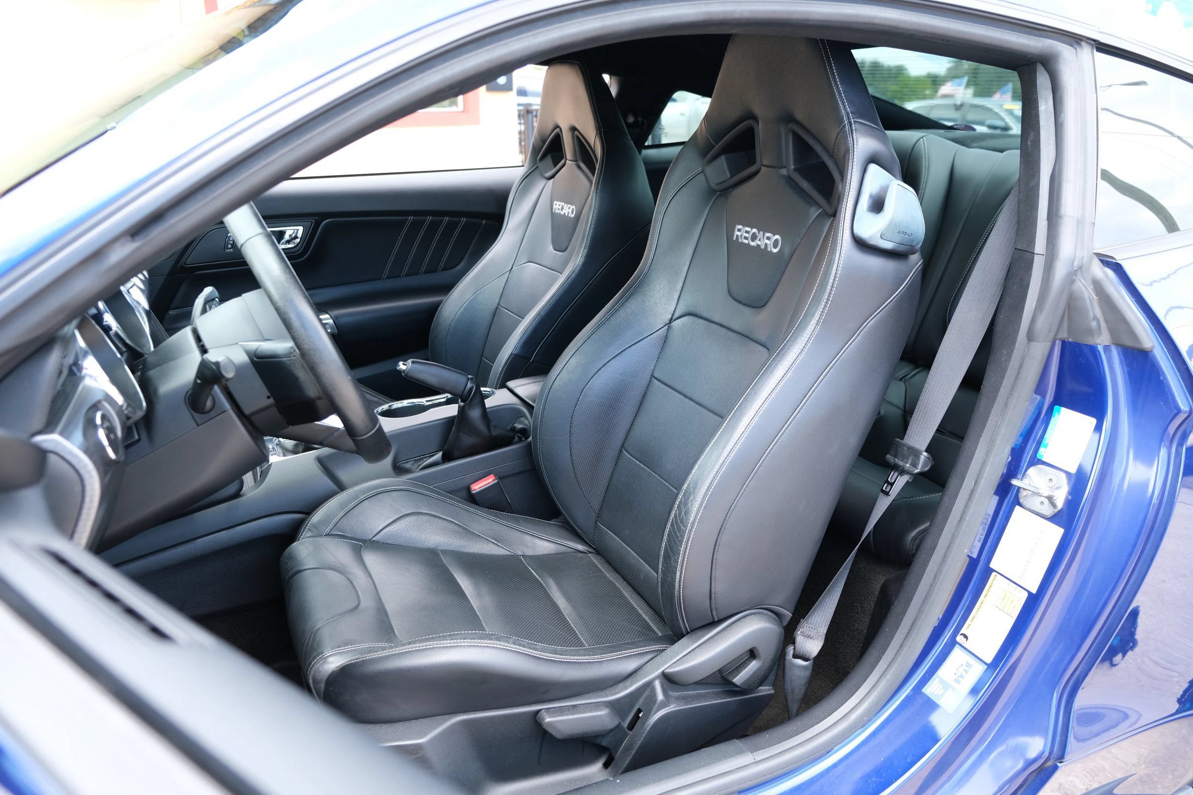 Used 2016 Ford Mustang GT Premium w/ GT Performance Package RWD image 9