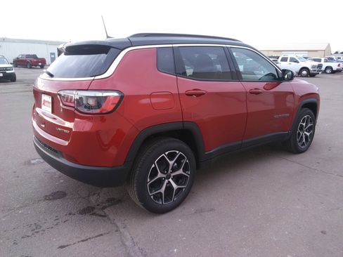 New 2026 Jeep Compass Limited AWD/4WD image 5