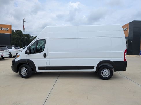 Used 2024 RAM ProMaster 3500 w/ Convenience Group image 5