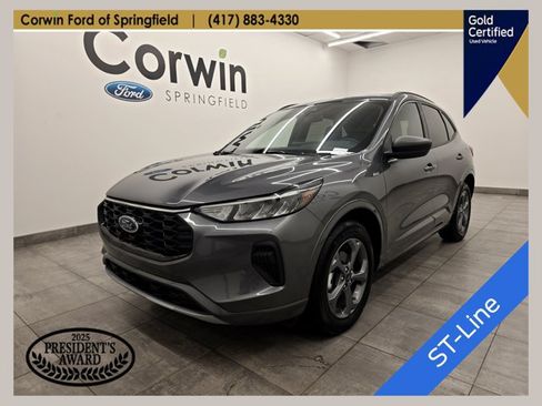 Used 2024 Ford Escape ST-Line w/ Tech Pack #1 AWD/4WD image 1
