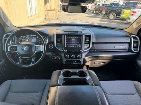 Used 2020 RAM 1500 Big Horn AWD/4WD image 8