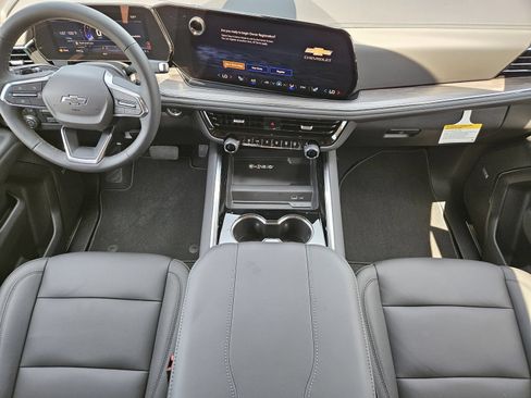 New 2026 Chevrolet Tahoe Z71 w/ Comfort Package AWD/4WD image 24