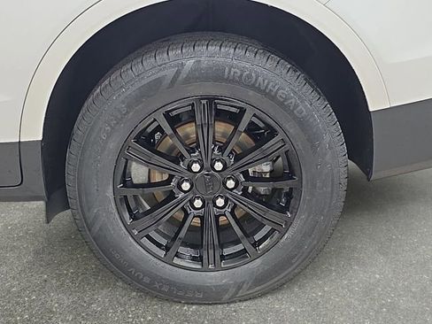 Used 2019 Cadillac XT5 Luxury FWD image 32