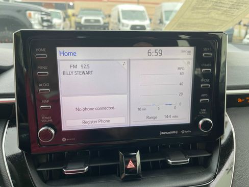 Used 2022 Toyota Corolla Hatchback image 23