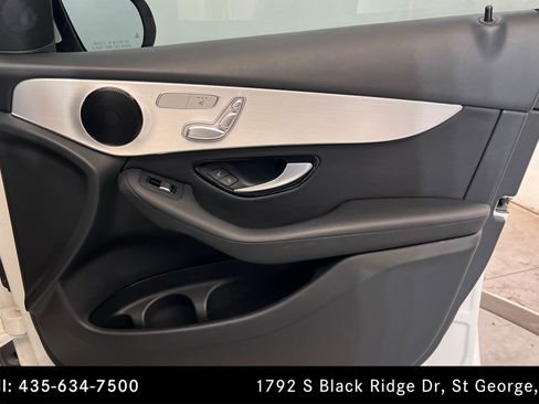 Certified 2022 Mercedes-Benz GLC 300 image 23