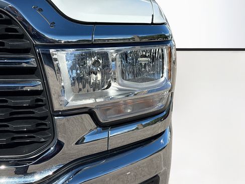 Used 2024 RAM 2500 Big Horn image 9