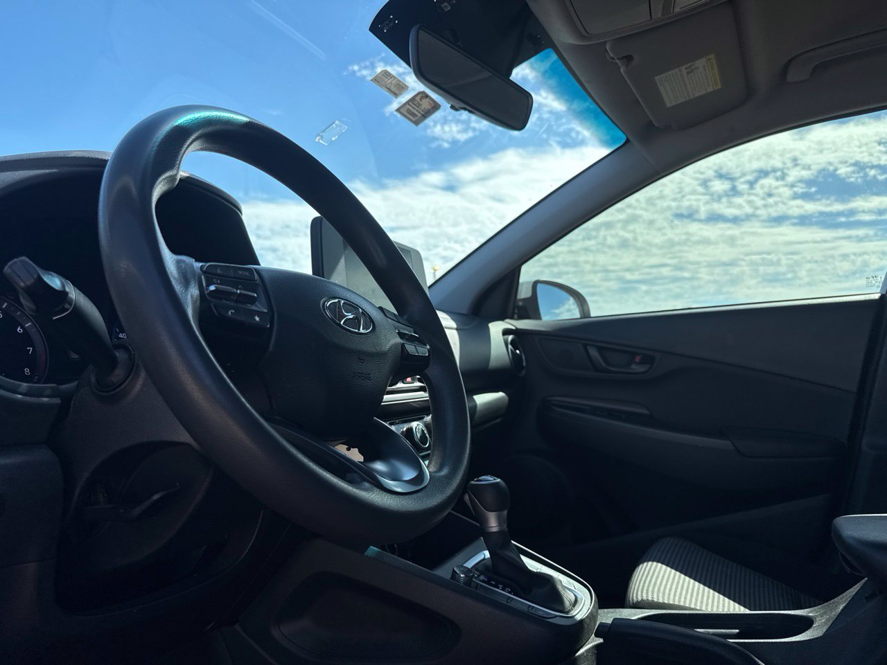 Used 2023 Hyundai Kona SE AWD/4WD image 41