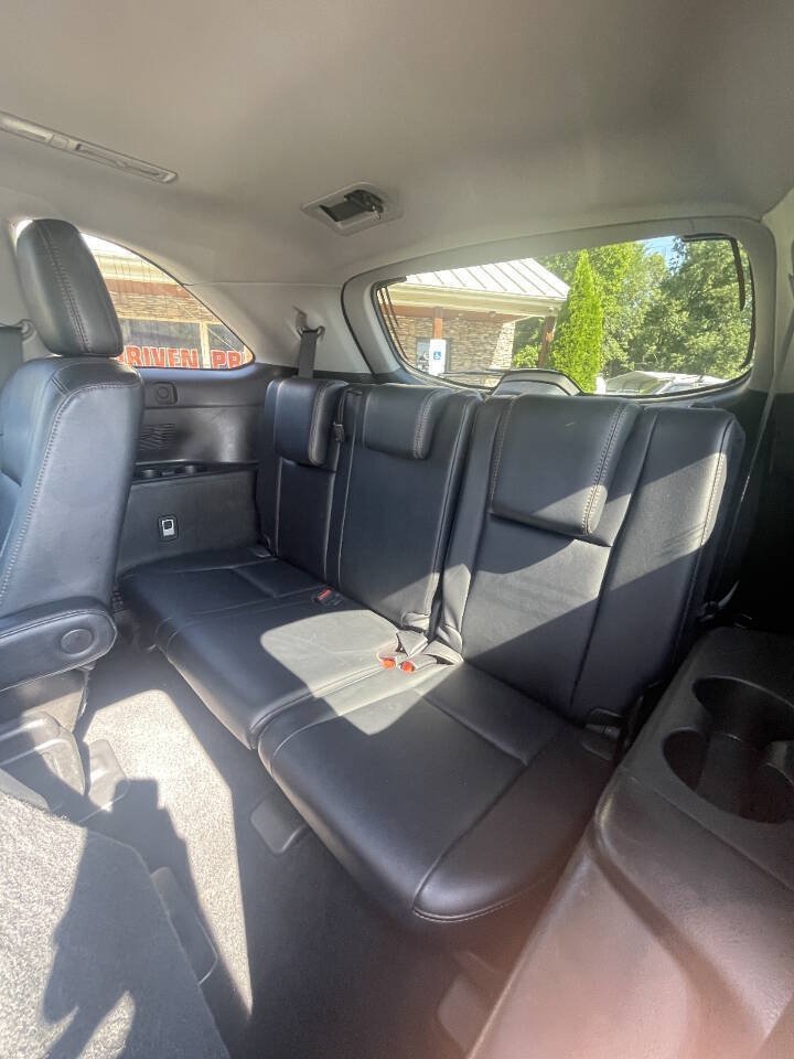Used 2017 Toyota Highlander XLE FWD image 13